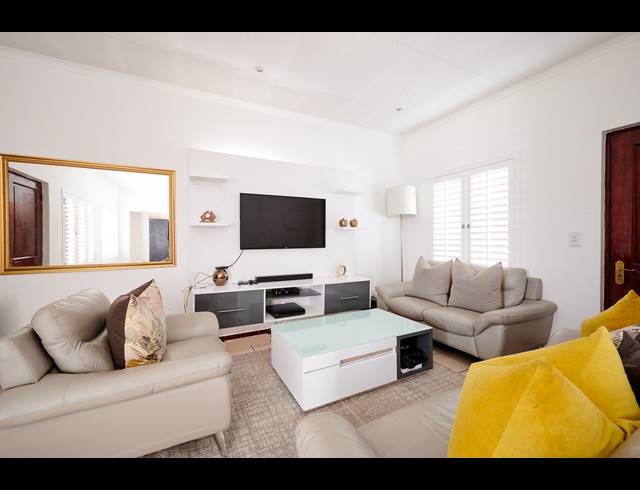 2 BEDROOM CLUSTER FOR SALE IN NOORDWYK